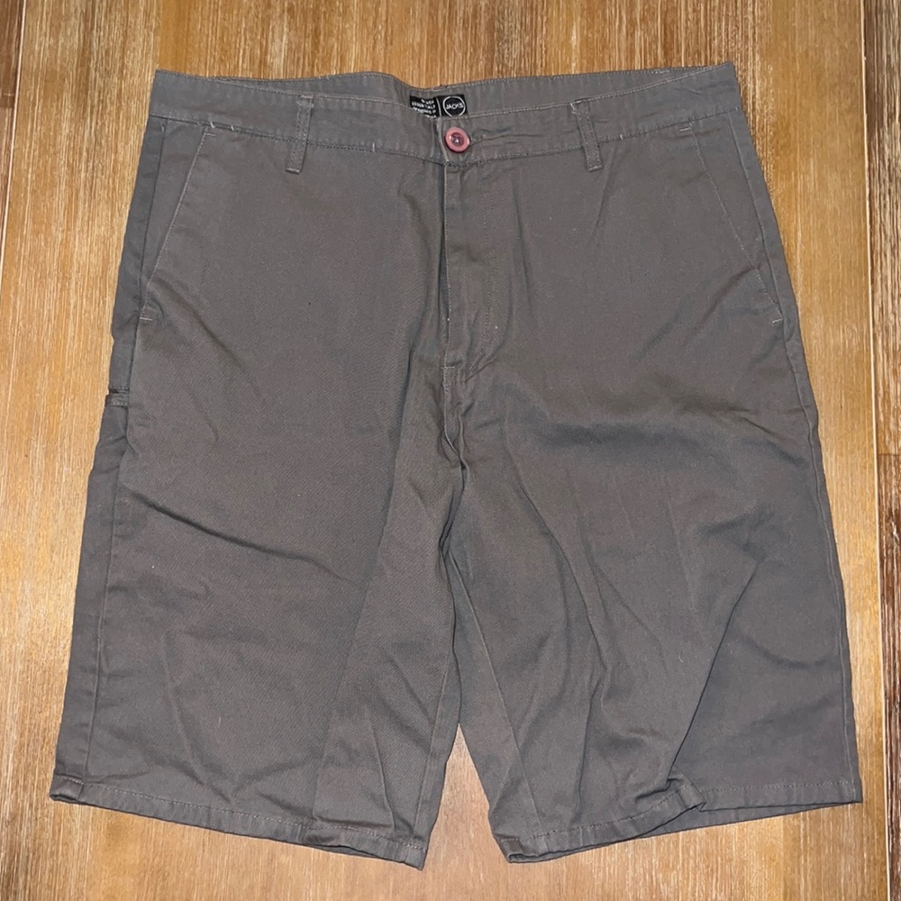 Jacks board shop shorts. Size 33.